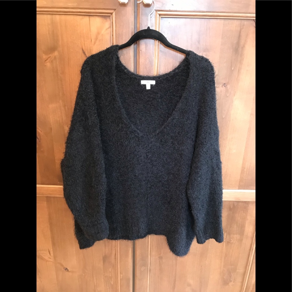 Nordstrom Brass Plum V Neck Sweater